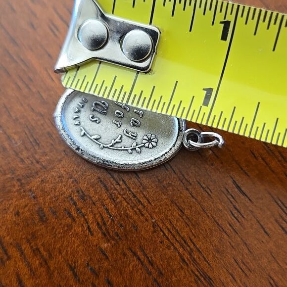 Silver Tone Oval St. Jude Pendant Medallion Jewelry Unisex Charm - Picture 8 of 14